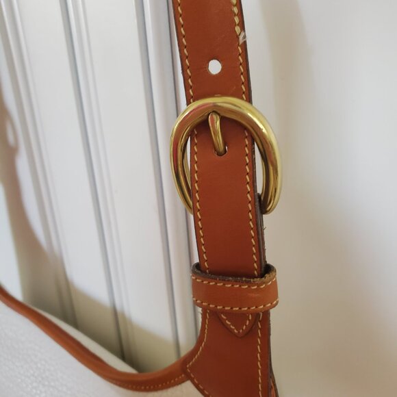 NWOT Vintage Dooney & Bourke WHITE  AWL Cavalry Collection, Ammunition Pouch - Picture 15 of 16